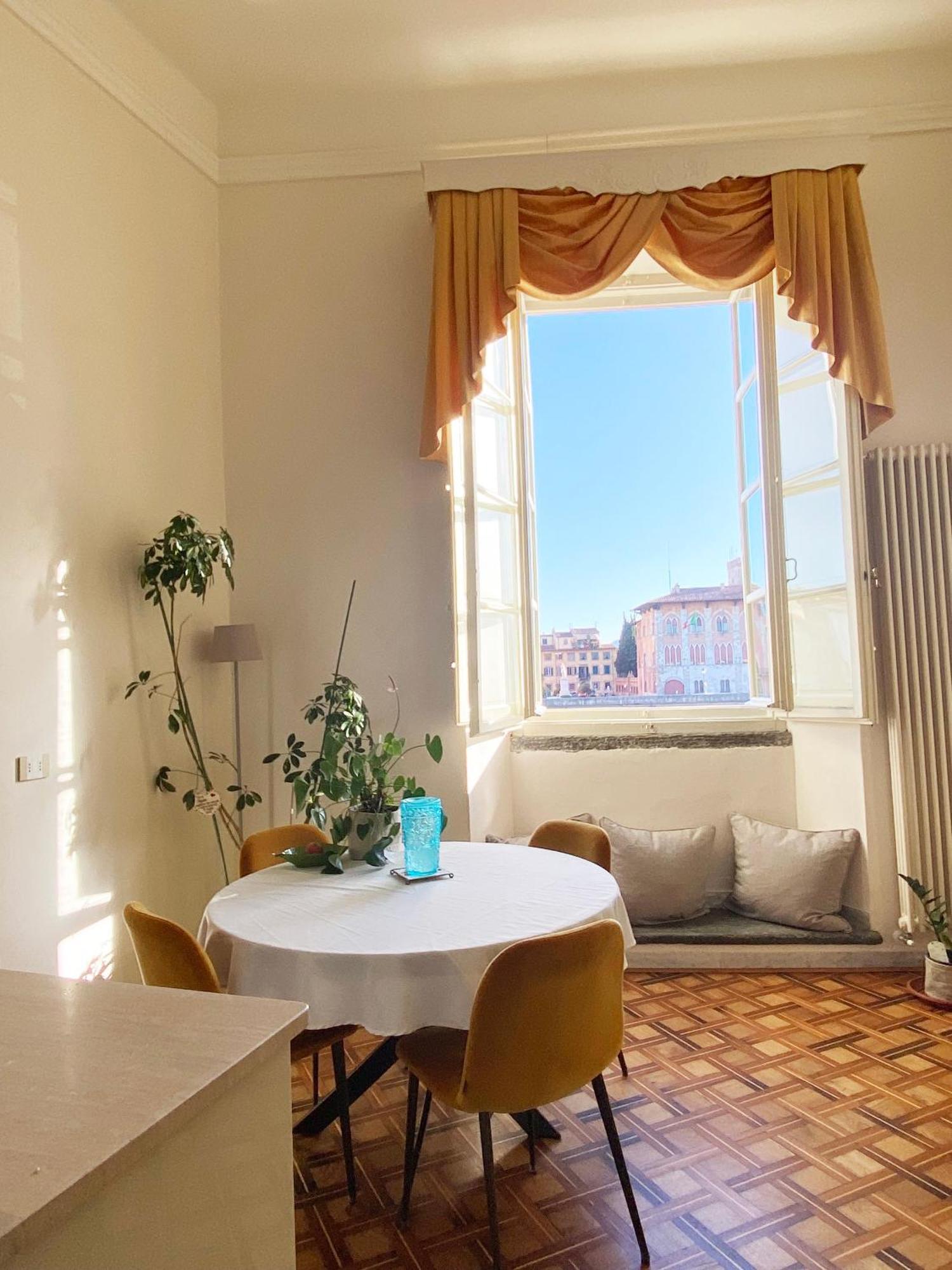 Gasthuis L'antica Casa Sui Lungarni Di Pisa